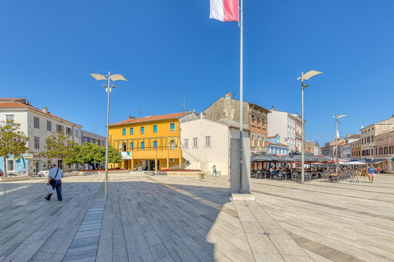 Rooms On Liberty Square Poreč Extérieur photo